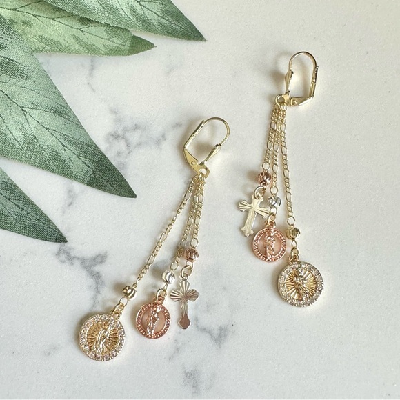 2/$30🌵 Religious Icon Earrings Virgin Mary Chain Dangle Delicate Jewelry NEW - Picture 1 of 8